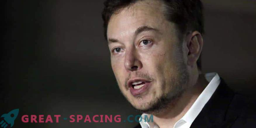 Ilon Musk je ponovno preimenoval Marsovsko raketo.