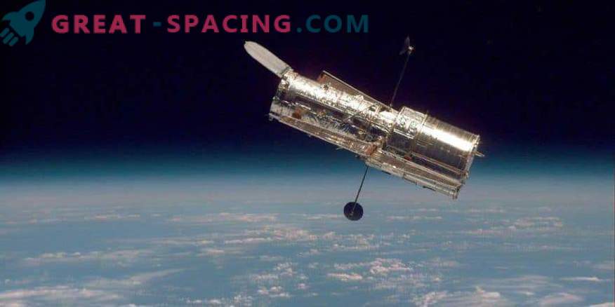 Hubble je začasno zapustil brez glavne kamere