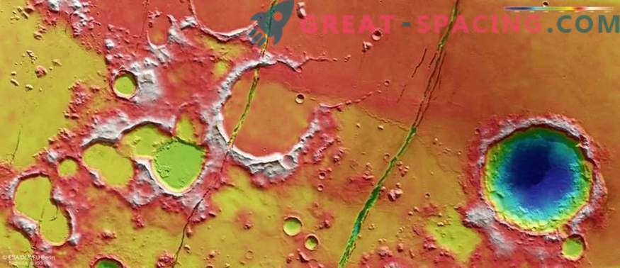Sveža marsovska tektonika: globoki prelomi na Rdečem planetu