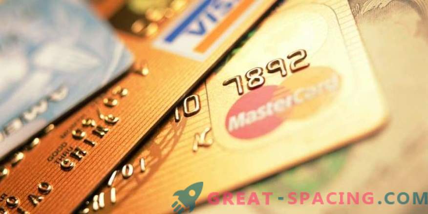 Ali je vredno izdati kreditno kartico in kaj je za to potrebno?