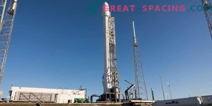 SpaceX pripravlja pošiljko vlade ZDA