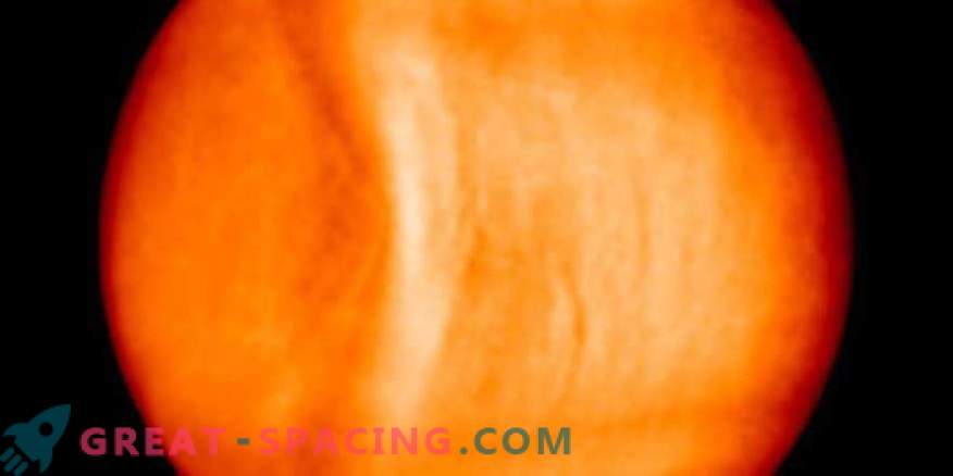 Daarom is de atmosfeer van Venus zo vreemd