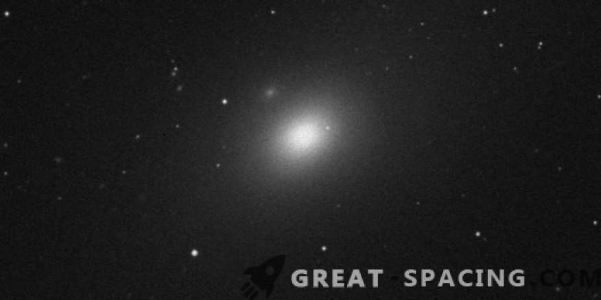 Galaxy Messier 86 se ponaša z nenavadnim ultra svetlim rentgenskim virom