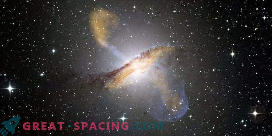 Čudna fizika supermasivnih črnih lukenj