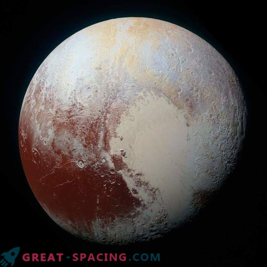 Pepel odkritelja Plutona potuje v vesoljskem plovilu