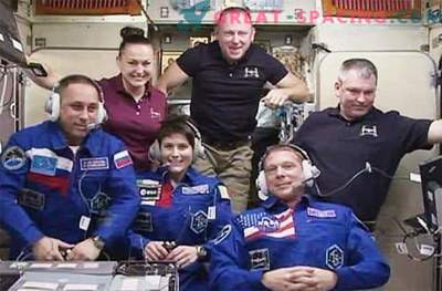 Novi člani posadke so varno prispeli na ISS