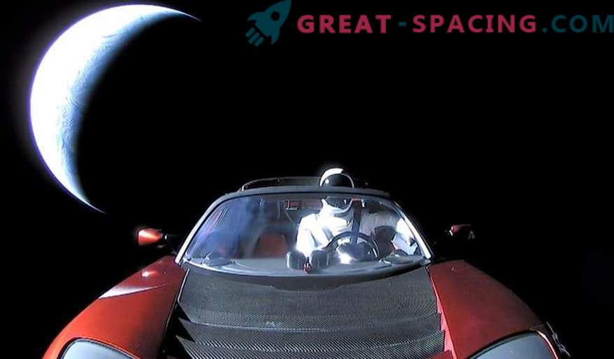 Kako daleč je letela prva vesoljska električna vozila Ilona Mask