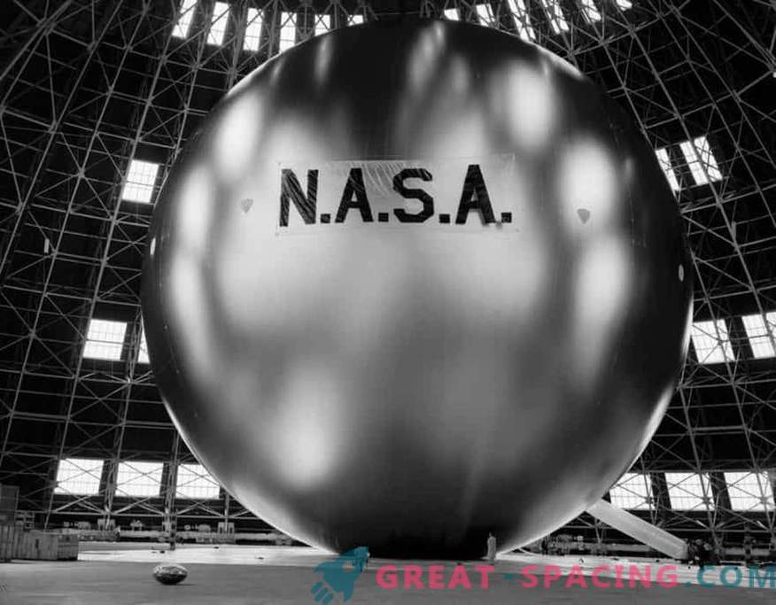 Prvi komunikacijski satelit je bil velikanski balon