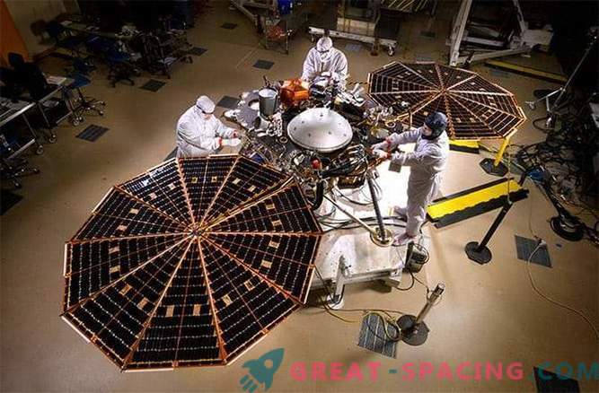 NASA začne testirati naslednji presenetljivi Marsovski spustni modul - InSight