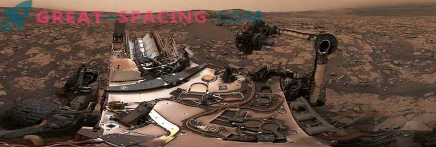 Epska jaz in marsovska panorama iz prašne radovednosti Rover