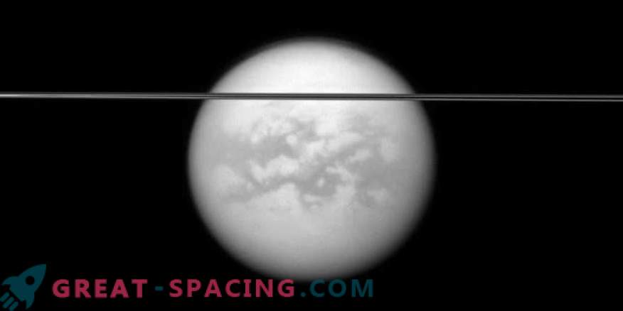 Iščemo vir atmosfere na Titanu