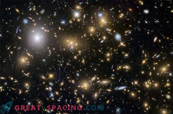 Najnovejša odkritja in odlične fotografije Hubble
