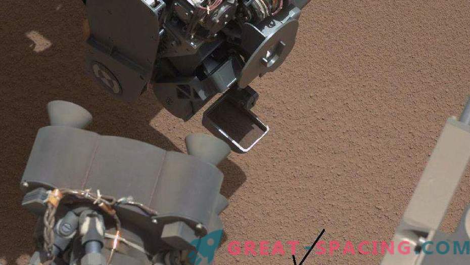 10 čudnih objektov na Marsu! 2. del
