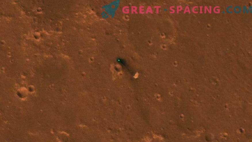 InSight landing field on photos from space