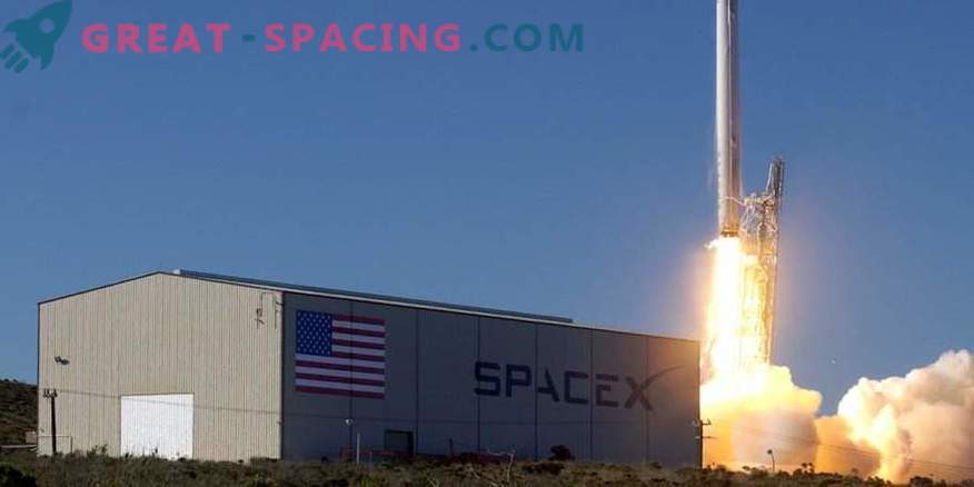 SpaceX ще достави празничен сладолед на МКС