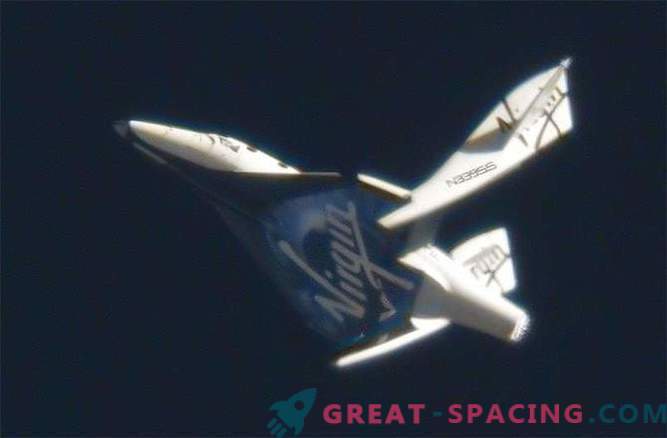 Raketni motor SpaceShipTwo ni bil vzrok nesreče