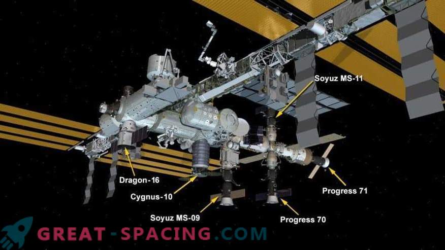 SpaceX's Dragon kapsula prinaša božične dobrote na ISS