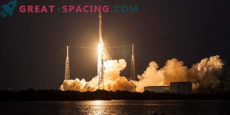 SpaceX lansira raketne in vesoljske ladje